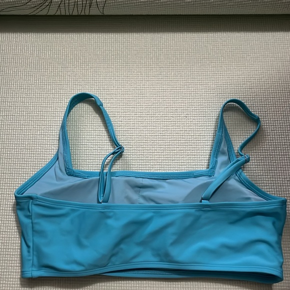 Fashion Nova blue swim top Large - Picture 2 of 3